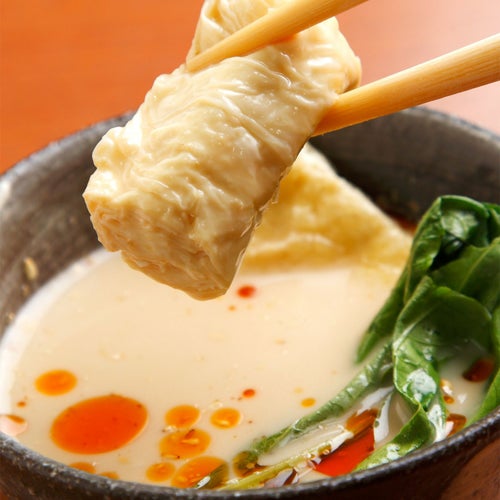 漬けダレにらぁ油